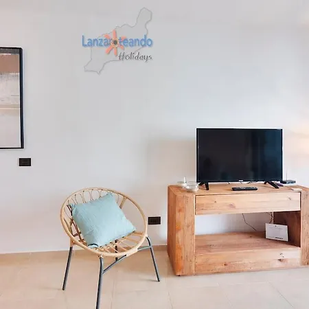 Serenity Apartment Tias
